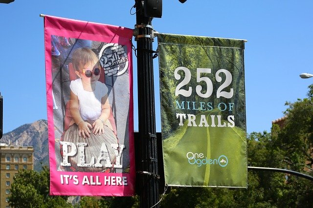The Smart Benefits of Using Advertisement Banners in Business Marketing