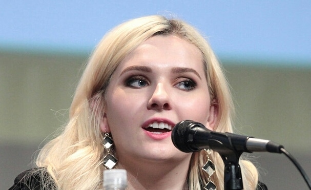 Birthday Predictions: “Will 2021 Turnout To Be The Turning Point in Abigail Breslin’s Career?”