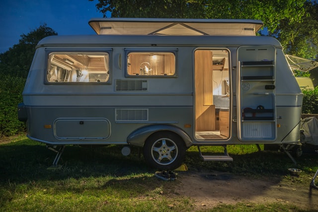 Mobile Home Investing: Steps For A Beginner & The Benefits