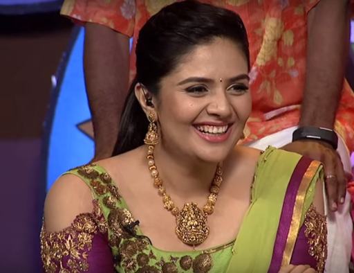 Birthday Predictions: “Will Sreemukhi Become a Top Actress in South Industry in 2021?”
