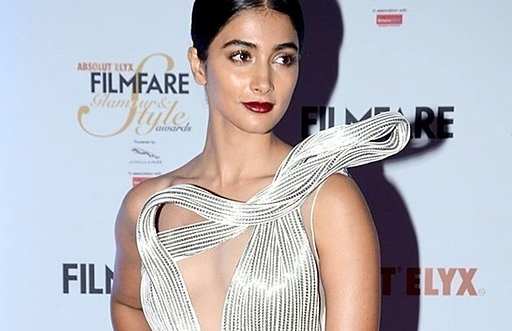 Birthday Predictions: “Will Pooja Hegde Continue Her Blockbuster Streak in 2021-22 As Well?”