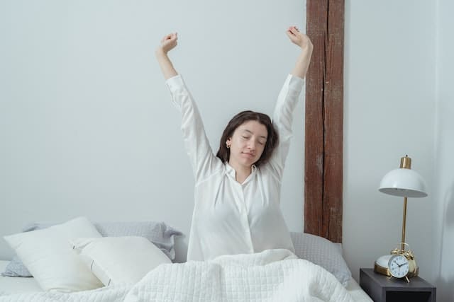 Success in Life and Business - Wake Up Early and Establish a Morning Routine